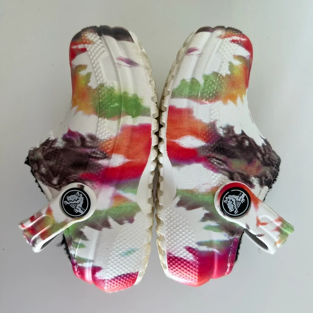 CROCS Toddler Fleece/Fur/Fuzzy lined shoes 5C